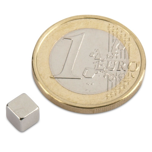Cube magnétique 5,0 x 5,0 x 5,0 mm N42 nickel - adhérence 1,5 kg